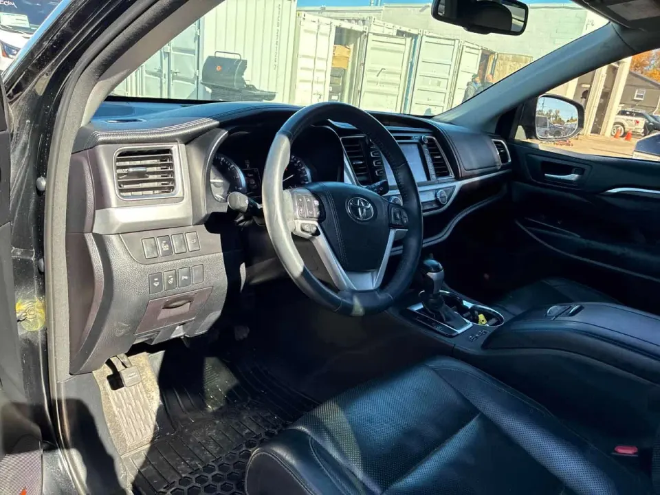 Toyota Highlander Limited 2016