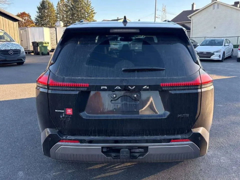 Toyota Rav4 XSE AWD 2026