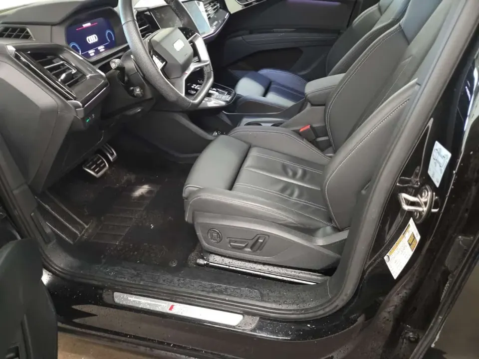 Audi E-Tron 55 QUATTRO 2024