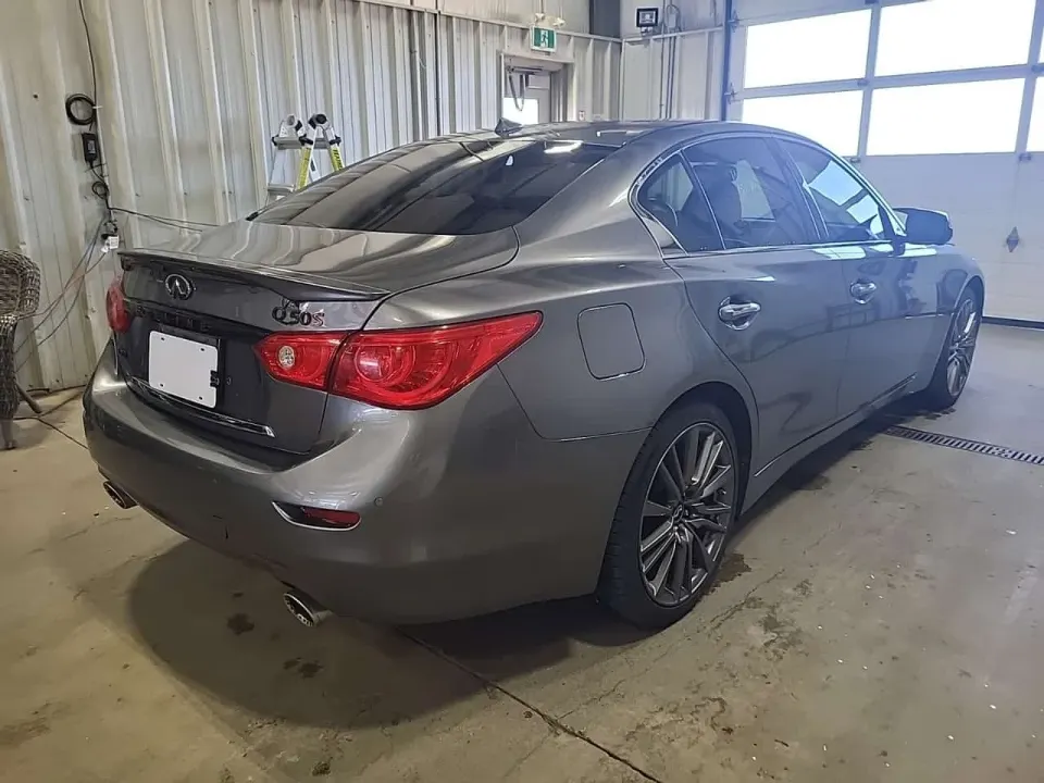 Infiniti Q50 4dr Sdn Red Sport 400 2016