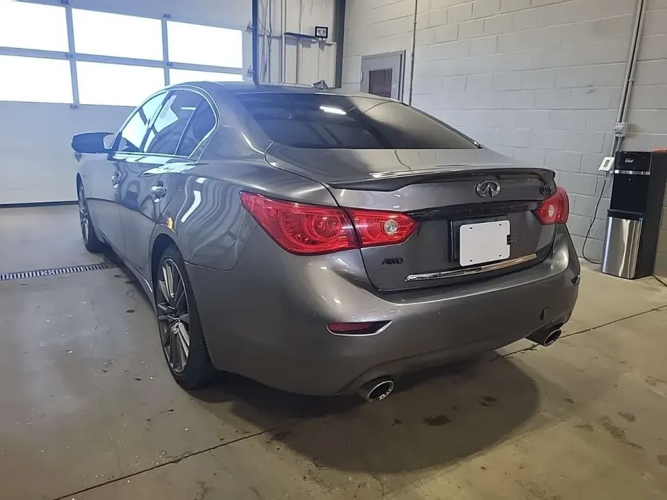 Infiniti Q50 4dr Sdn Red Sport 400 2016