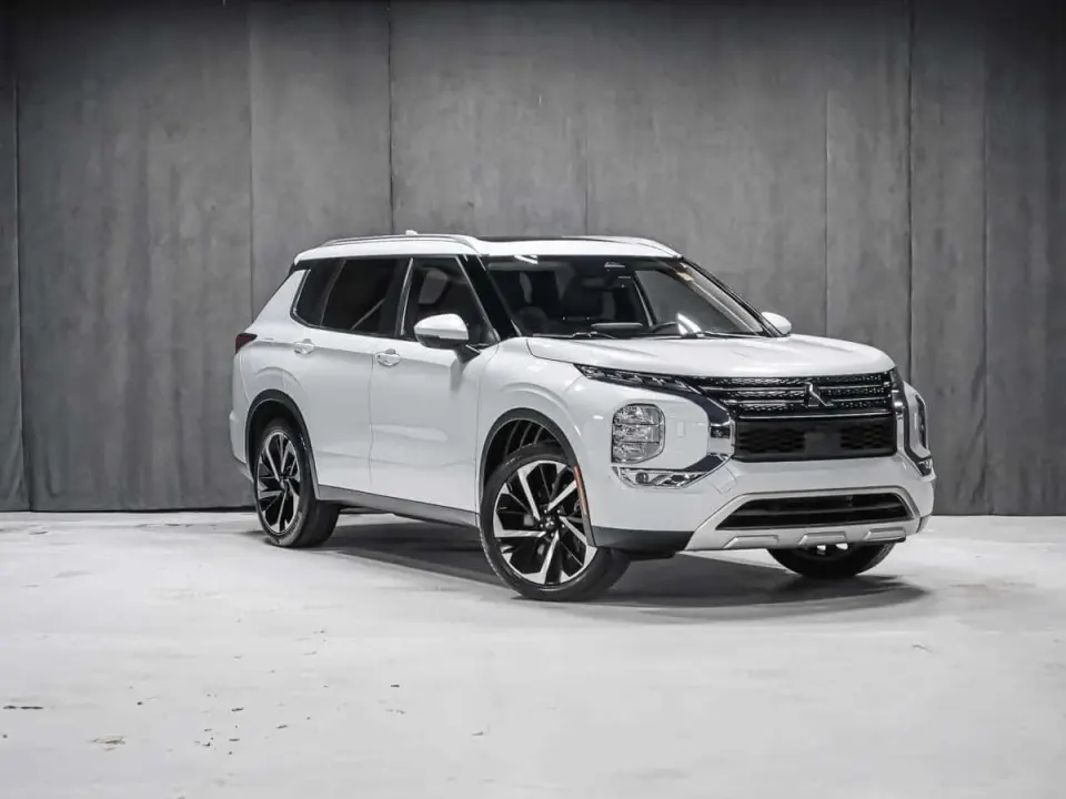 Mitsubishi Outlander 2.5 SEL S-AWC 7 PLACES 2023