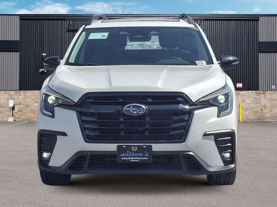 Subaru Ascent Onyx AWD | 7 Seater | Leather | Heated Seats + Steering | Panoramic Sunroof | Eyesight | BSM & More! 2023