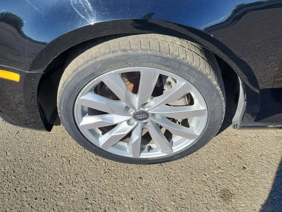Audi A4 KOMFORT 2019