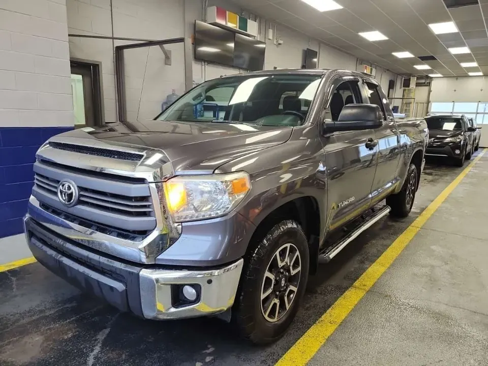 Toyota Tundra 4wd Double Cab 146" 4.6l Sr Crew Cab Std Bed 2014