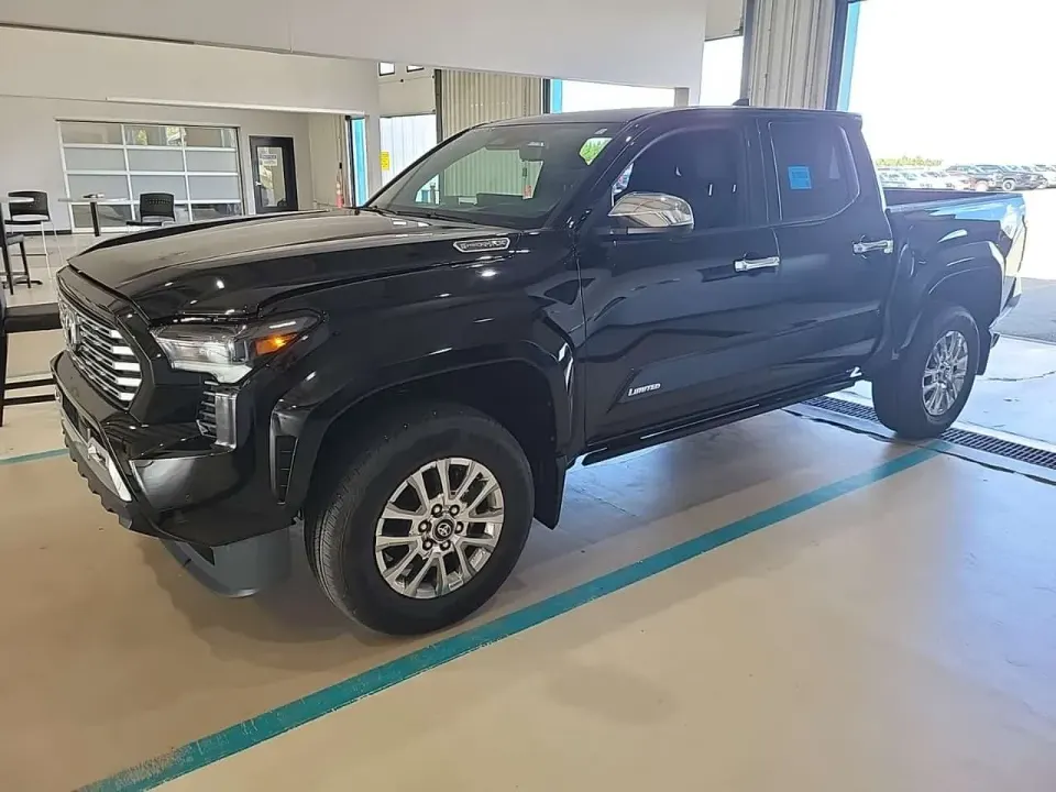Toyota Tacoma 4x4 Double Cab Auto Sb Hybrid Double Cab Limited 2025