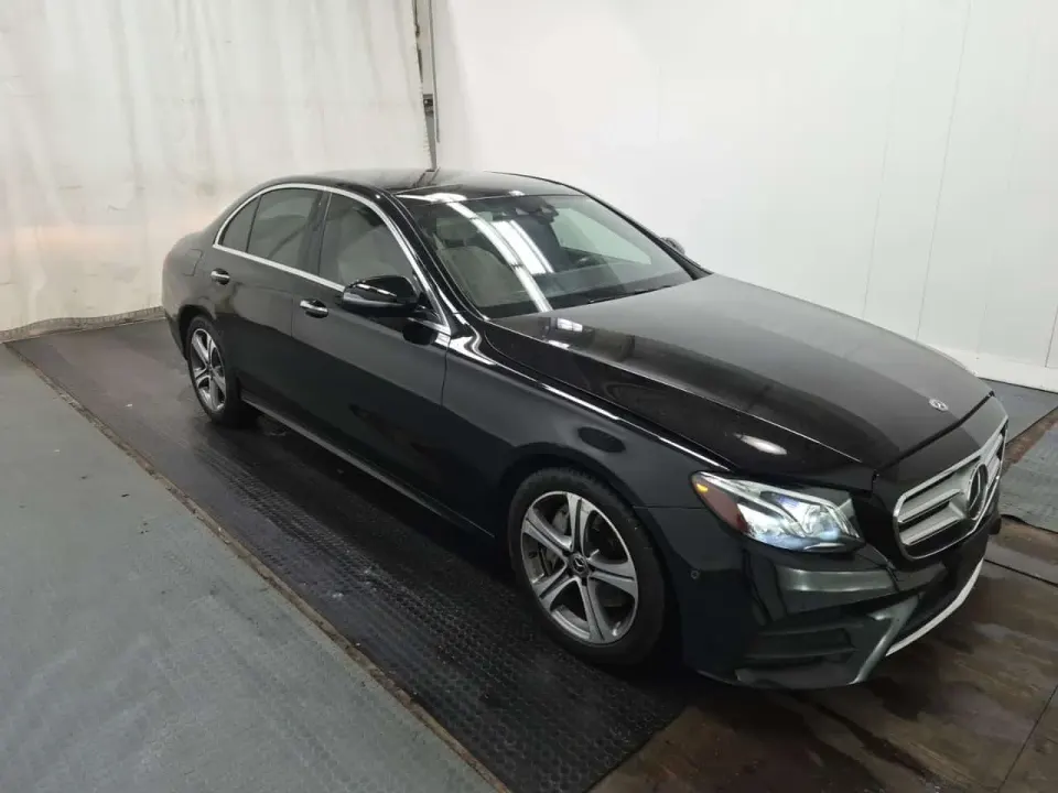 Mercedes-Benz 4matic Sedan E 300 2019