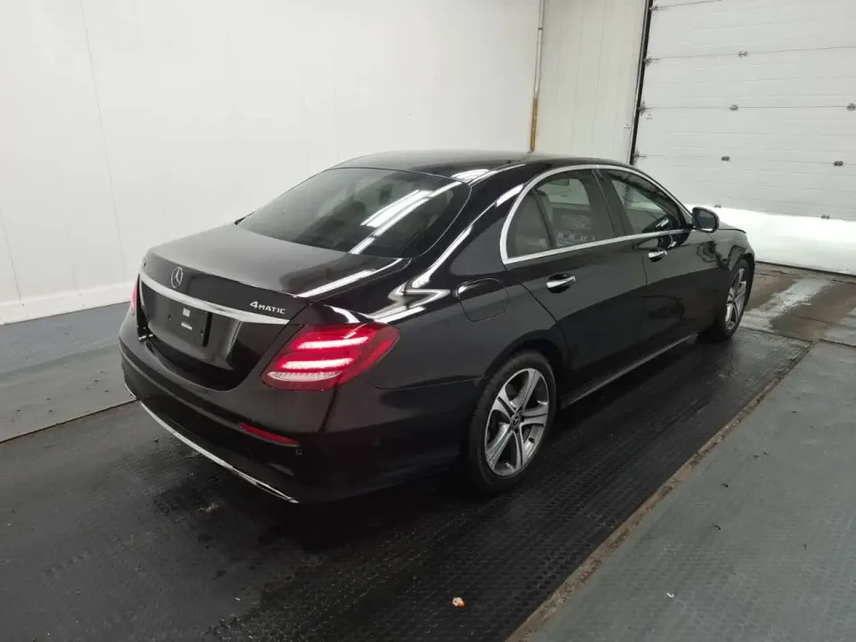 Mercedes-Benz 4matic Sedan E 300 2019