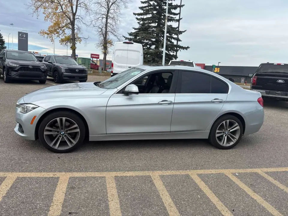 BMW 330i xDrive 2017