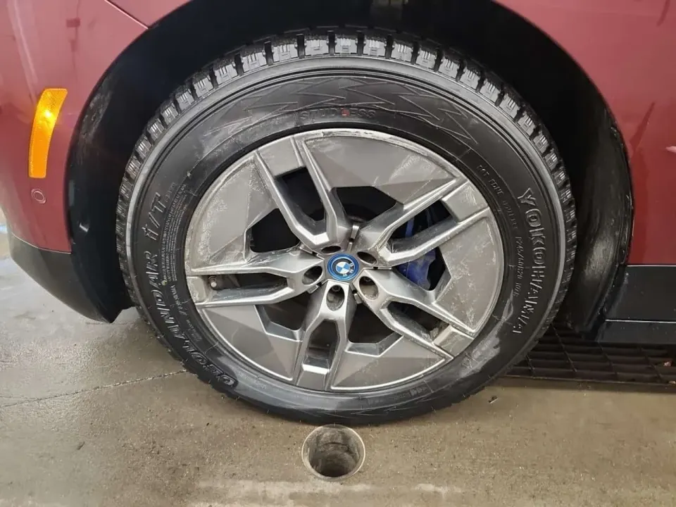 BMW iX XDRIVE40 2023