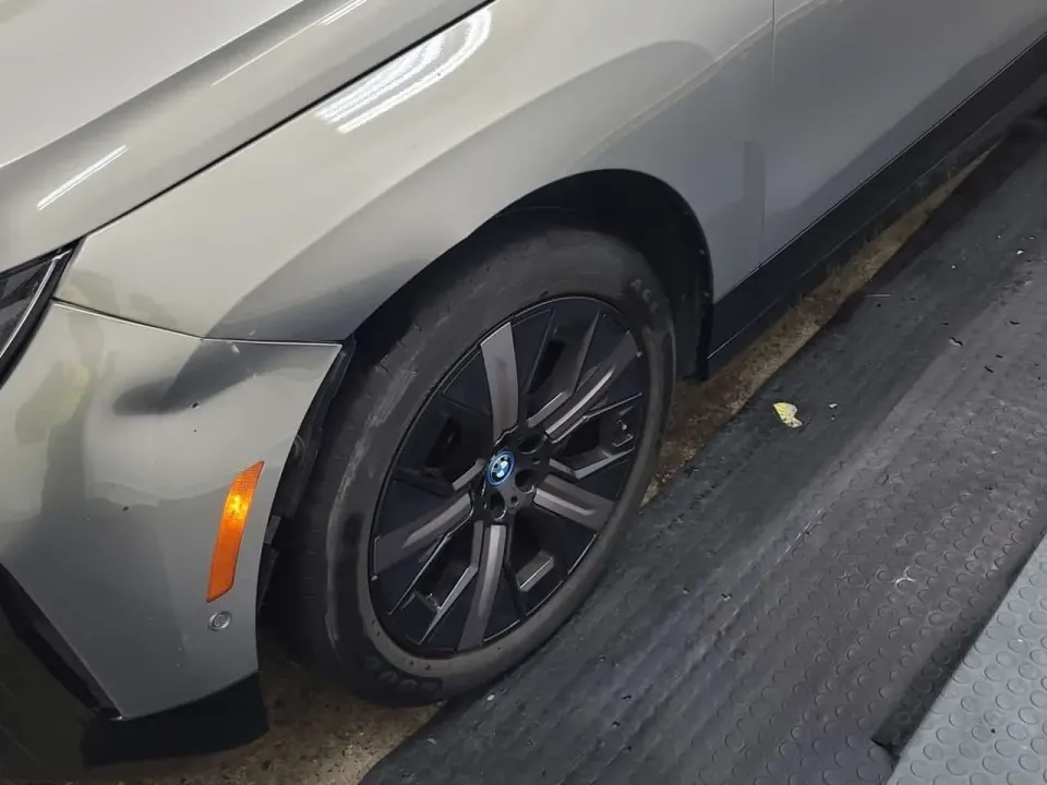 BMW iX Sports Activity Vehicle Xdrive50 2024