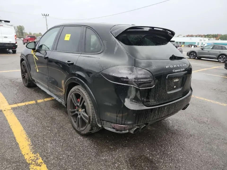 Porsche Cayenne TURBO 2013
