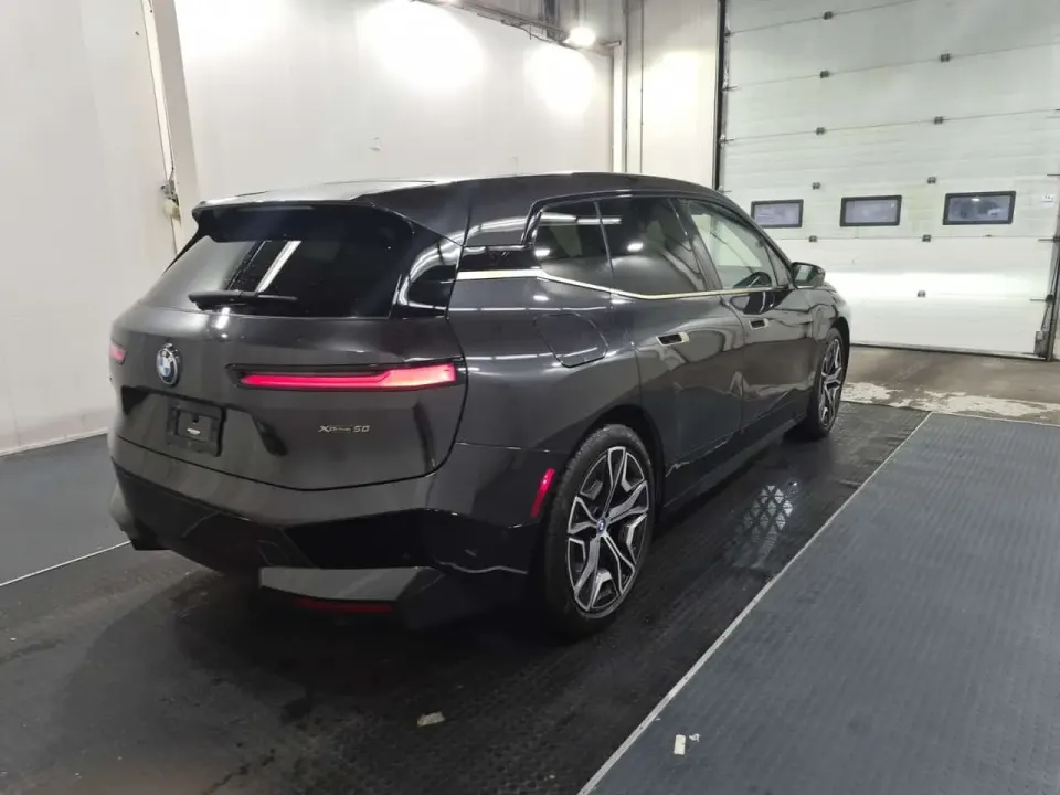 BMW iX Sports Activity Vehicle Xdrive50 2022