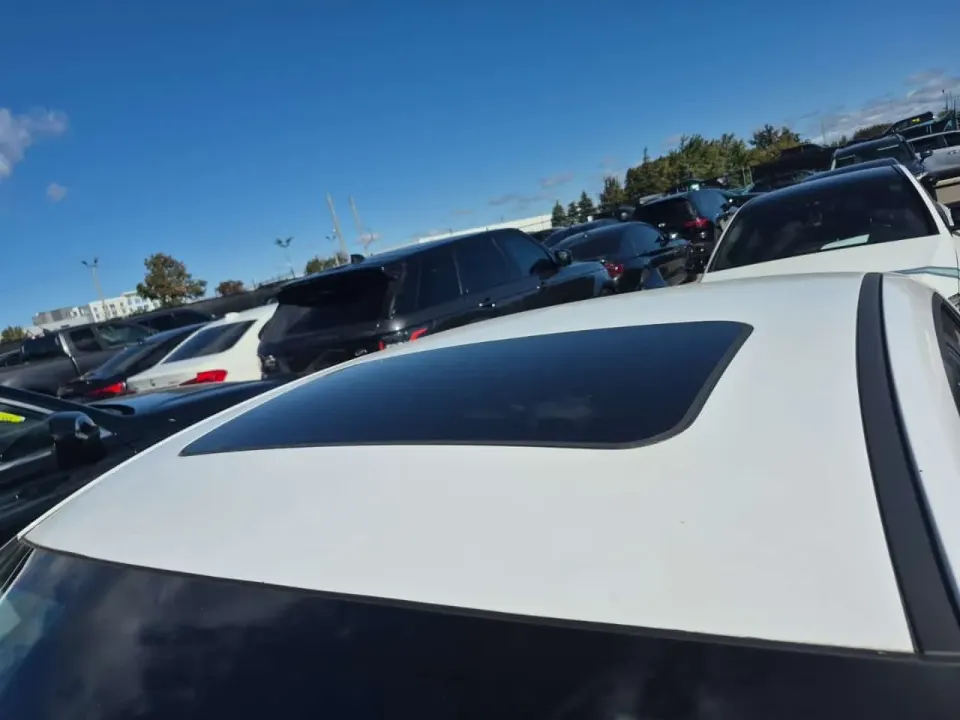 Hyundai Elantra Ivt W/sun & Tech Package Preferred 2021