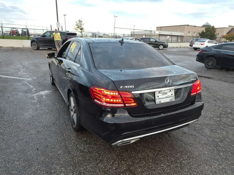 Mercedes-Benz 4dr Sdn 4matic E 400 2015