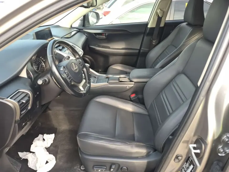Lexus Auto Nx 300 2019