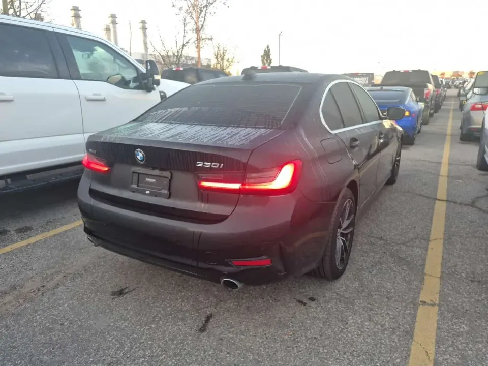 BMW Sedan 330i Xdrive 2020