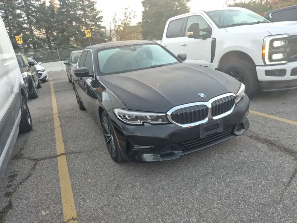 BMW Sedan 330i Xdrive 2020
