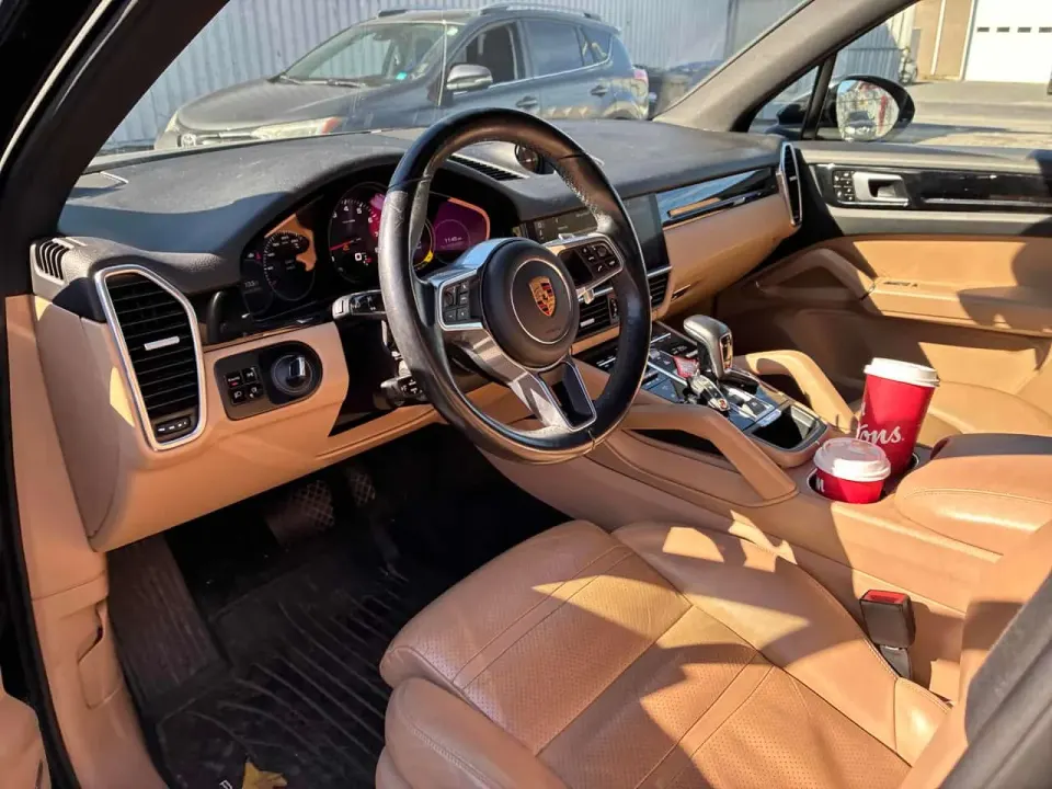 Porsche Cayenne AWD 2019