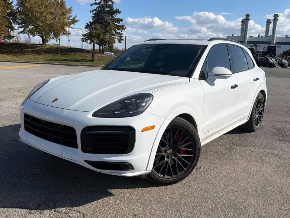 Porsche Cayenne GTS 2021