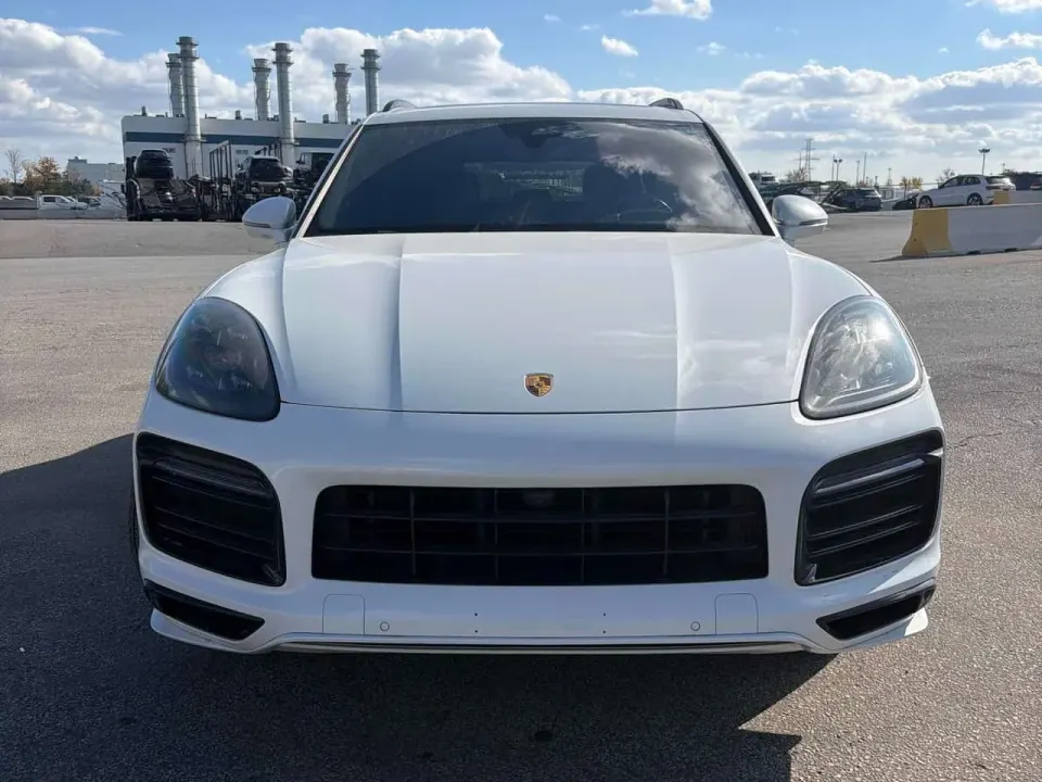 Porsche Cayenne GTS 2021
