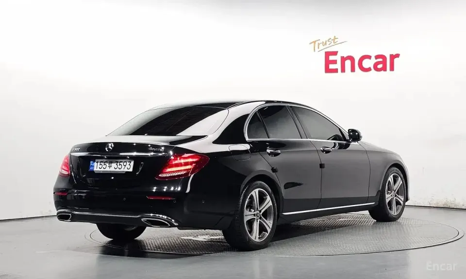 Mercedes-Benz E 300 E300 Avantgarde 2019
