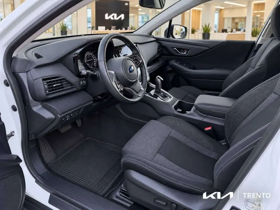 Subaru Outback 2.5i Touring | Super Low Km | Sunroof | AppleCarplay | 2020