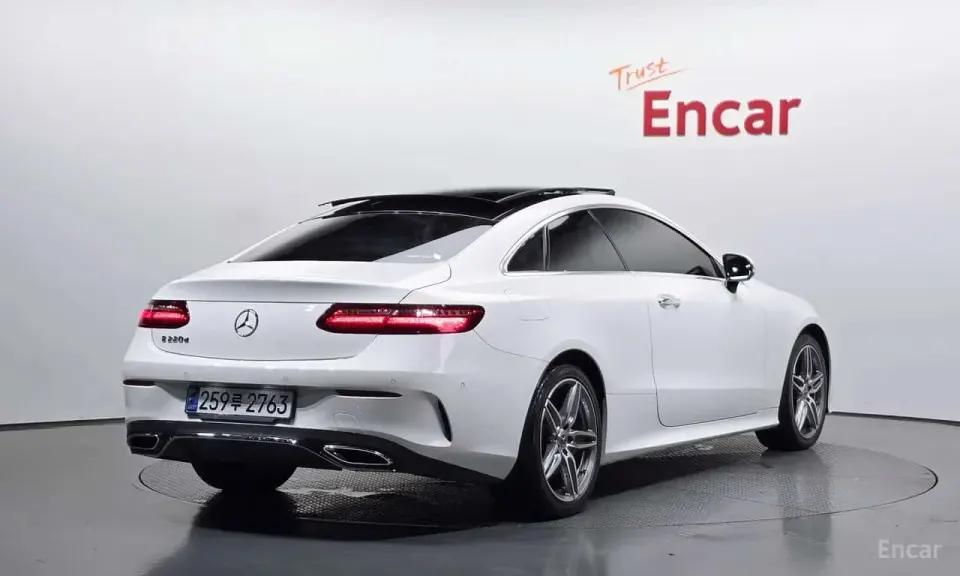 Mercedes-Benz E 220 E220d Coupe 2018