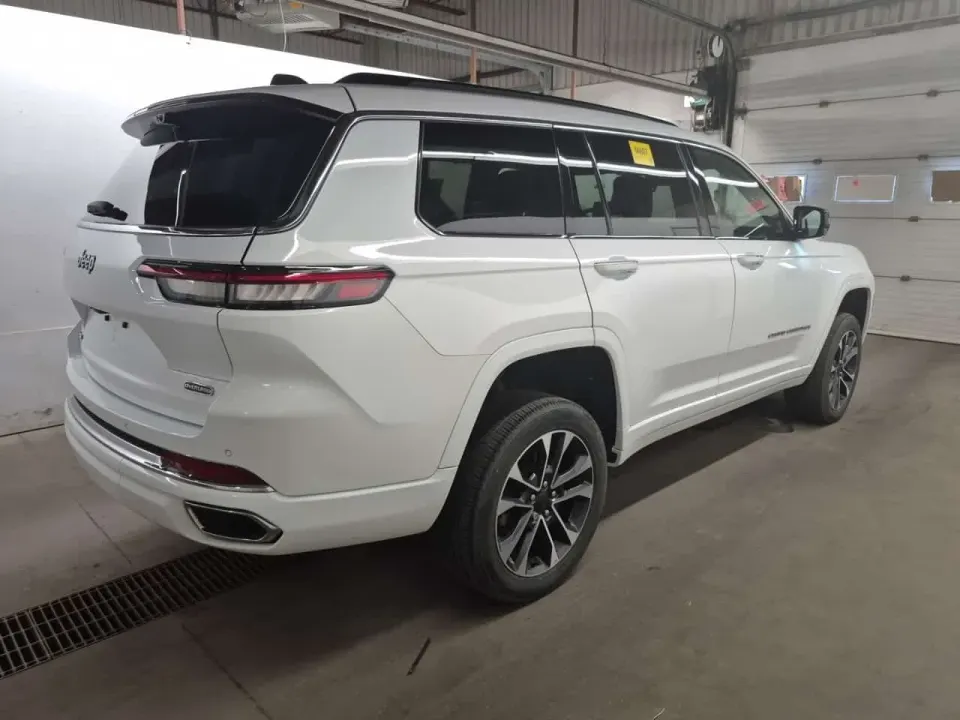 Jeep Grand cherokee OVERLAND 2023
