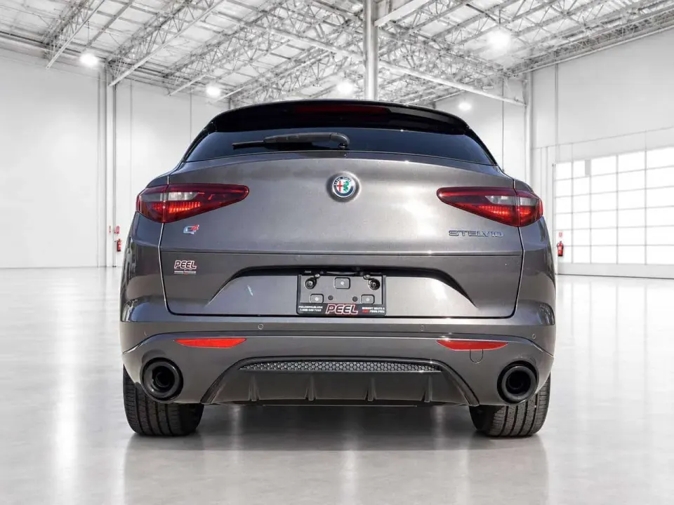 Alfa Romeo Stelvio 2.0 Turbo 16V Veloce | Premium Red Leather | Harman Kardon | AWD 2022