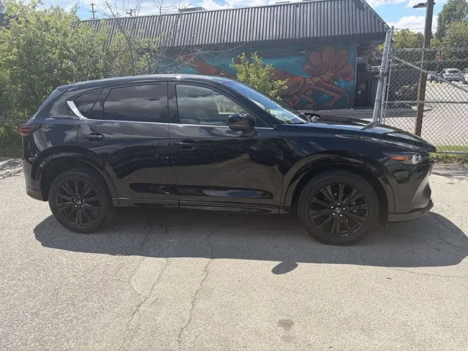 Mazda CX-5 Premium Package 2023