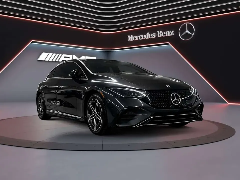Mercedes-Benz EQE 500 500 4MATIC SEDAN - Ligne extérieure AMG® | Ensemble Exclusive | Head-Up Display | MBUX HyperScreen 2023