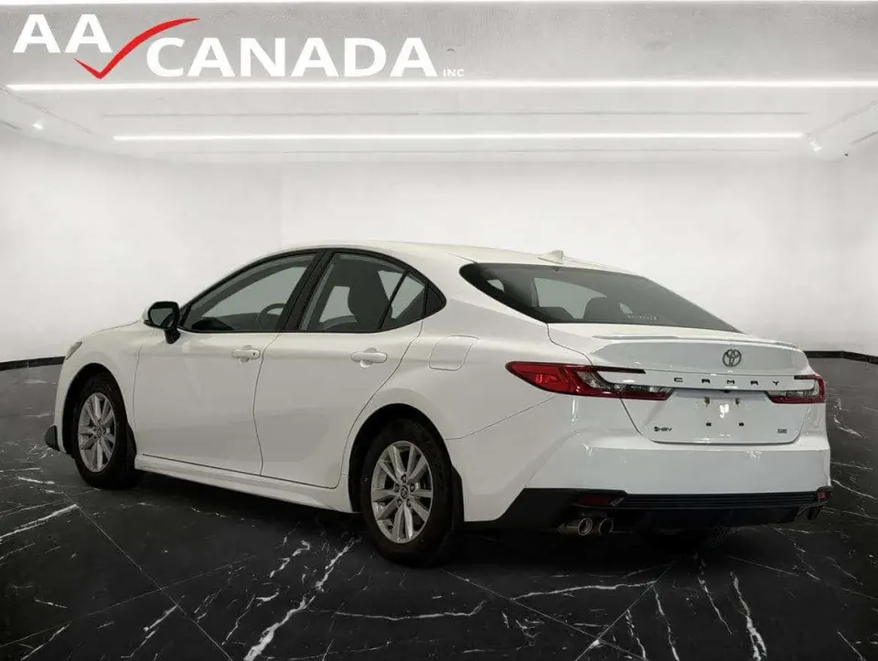 Toyota Camry 2.5 Hybrid SE HYBRID | ADAPTIVE CRUISE | CARPLAY | LEATHER 2025