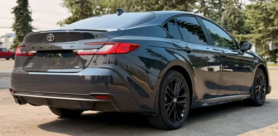 Toyota Camry 2.5 Hybrid XSE CVT AWD 2025