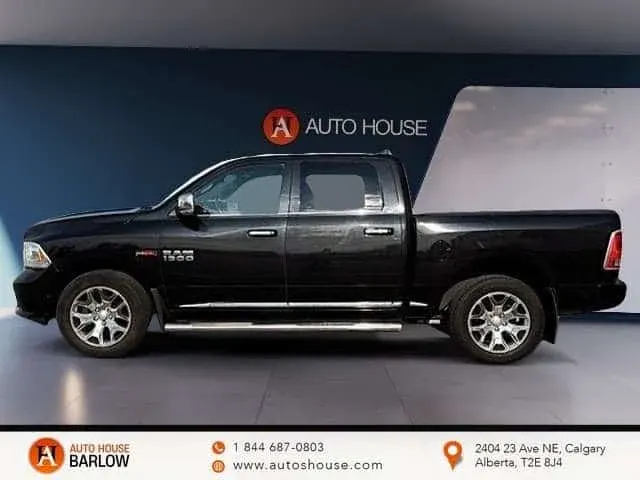 Dodge RAM 1500 Limited CREWCAB NAVIGATION HEATED AND COOLED LEATHER SEATS DRIVE MODES REMOTE START HEATED MIRRORS 2018
