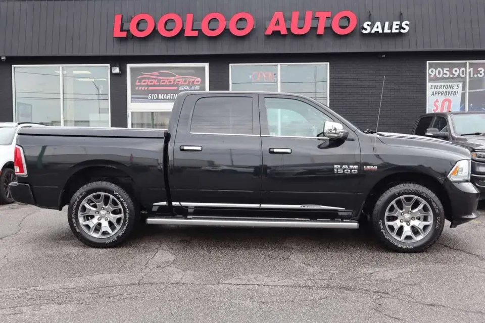 Dodge RAM 1500 Limited Crew Cab 4WD | No Accidents | Certified | Local Ontario Vehicle 2018