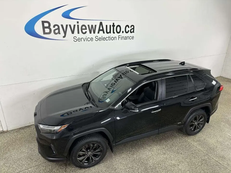 Toyota Rav4 2.5 Hybrid LIMITED/HYBRID/AWD/LEATHER/NAVI/ROOF/1 OWNER LEASE RETURN! 2023