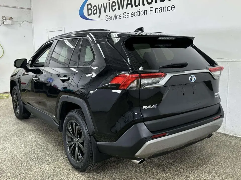 Toyota Rav4 2.5 Hybrid LIMITED/HYBRID/AWD/LEATHER/NAVI/ROOF/1 OWNER LEASE RETURN! 2023
