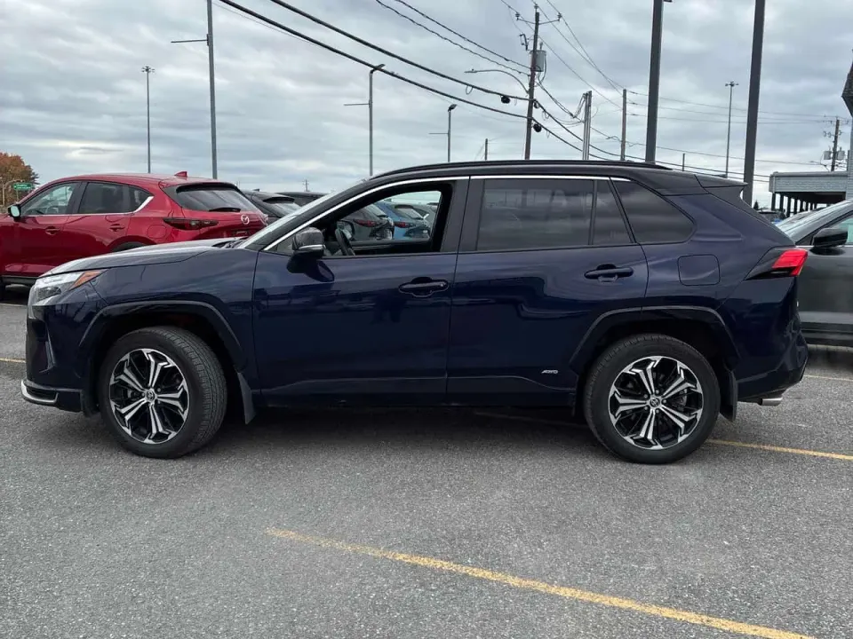 Toyota Rav4 XSE AWD 2025