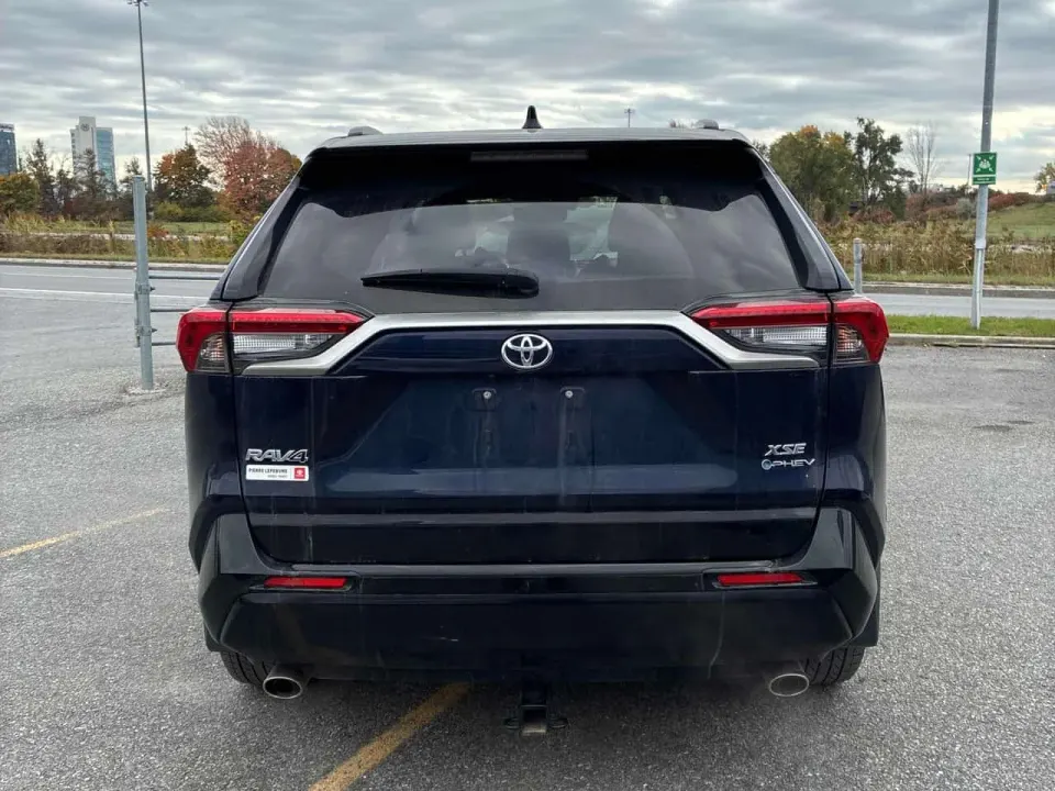 Toyota Rav4 XSE AWD 2025
