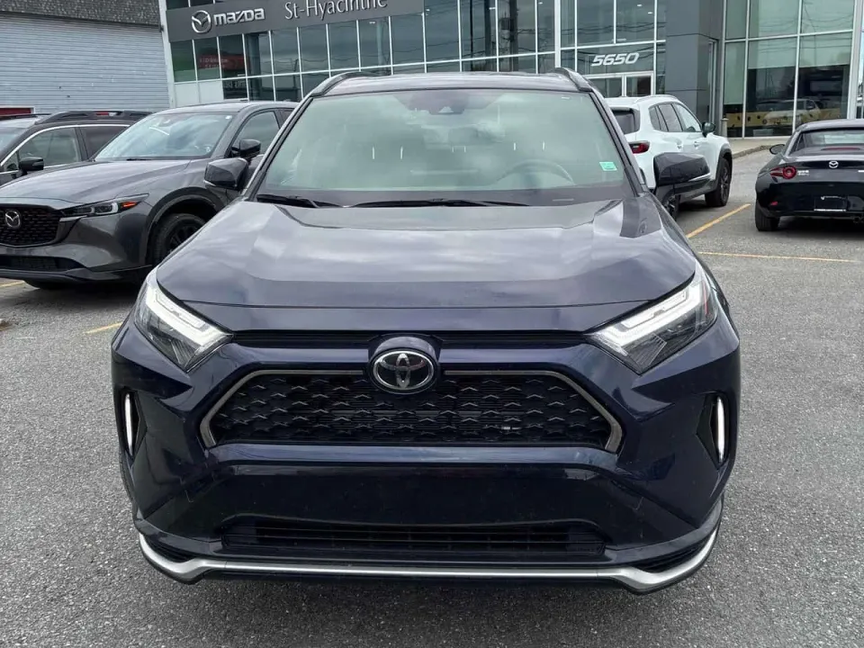 Toyota Rav4 XSE AWD 2025