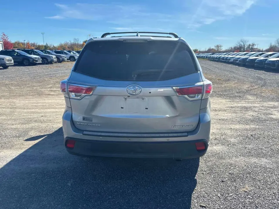 Toyota Highlander Limited 2015