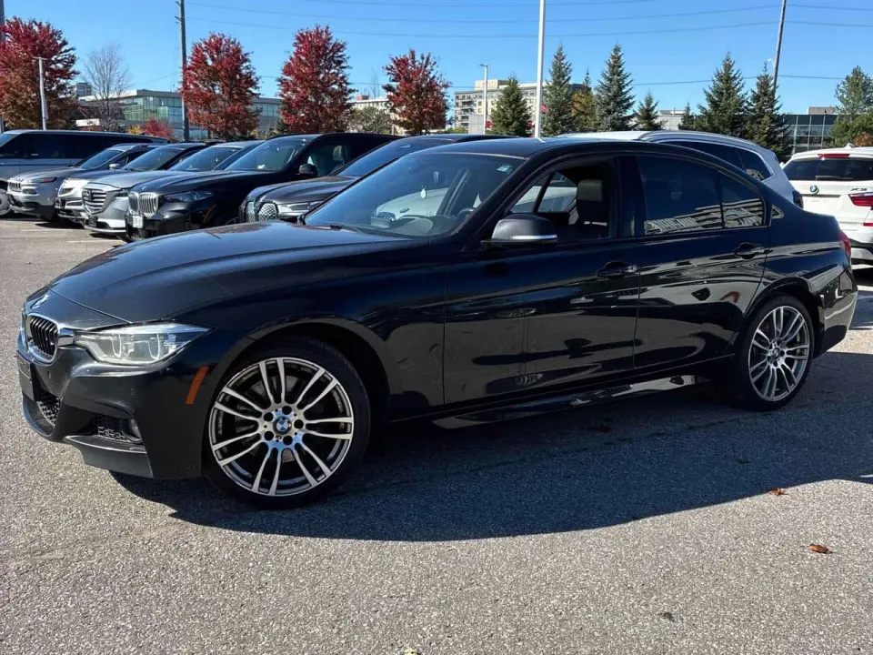 BMW 330i xDrive 2018