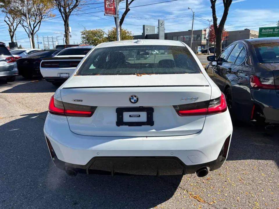 BMW 330i xDrive 2023