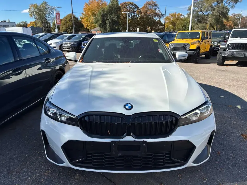 BMW 330i xDrive 2023