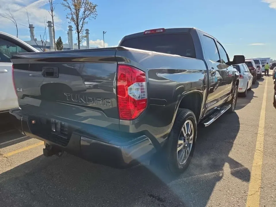 Toyota Tundra 4x4 Crewmax 5.7l Platinum Crew Cab Short Bed 2019