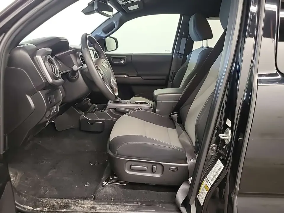 Toyota Tacoma EXTENDED CAB LONG BED 2023