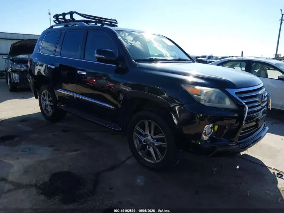 Lexus LX 570 2013