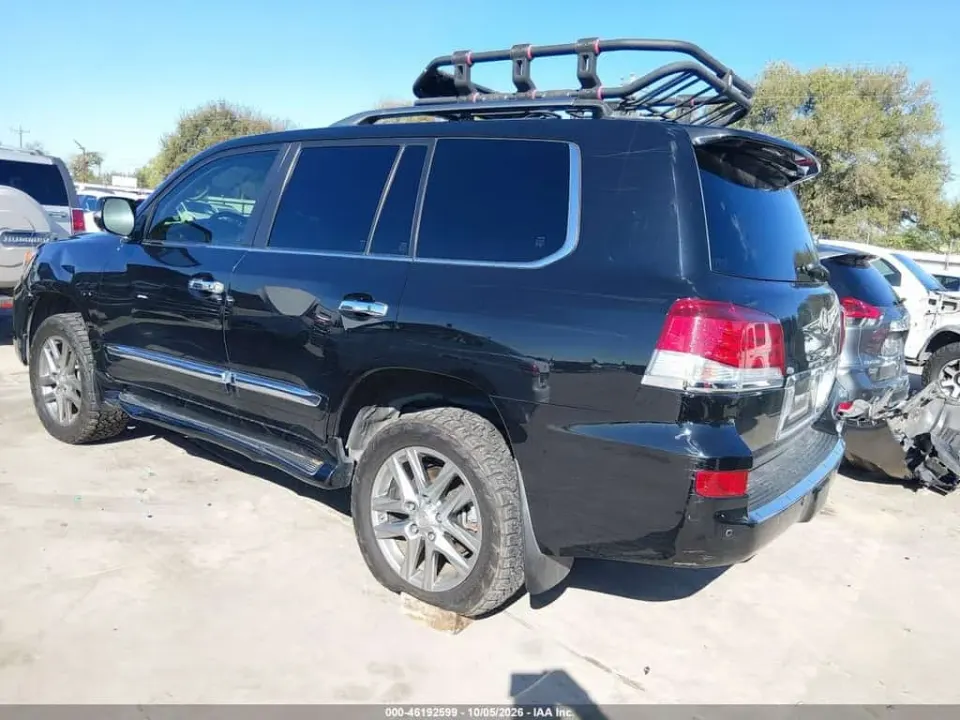 Lexus LX 570 2013