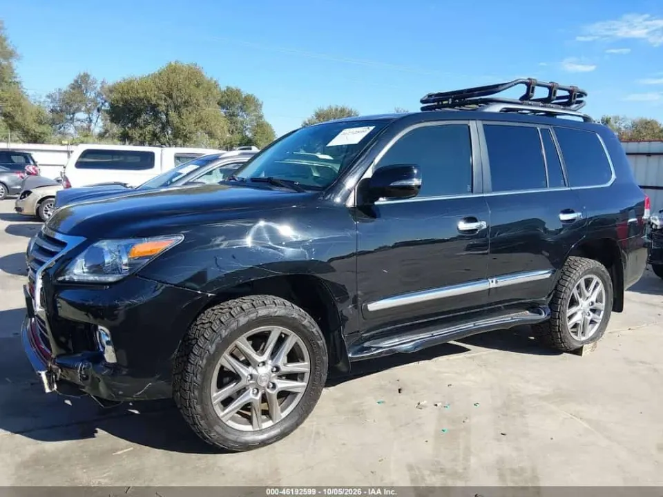 Lexus LX 570 2013